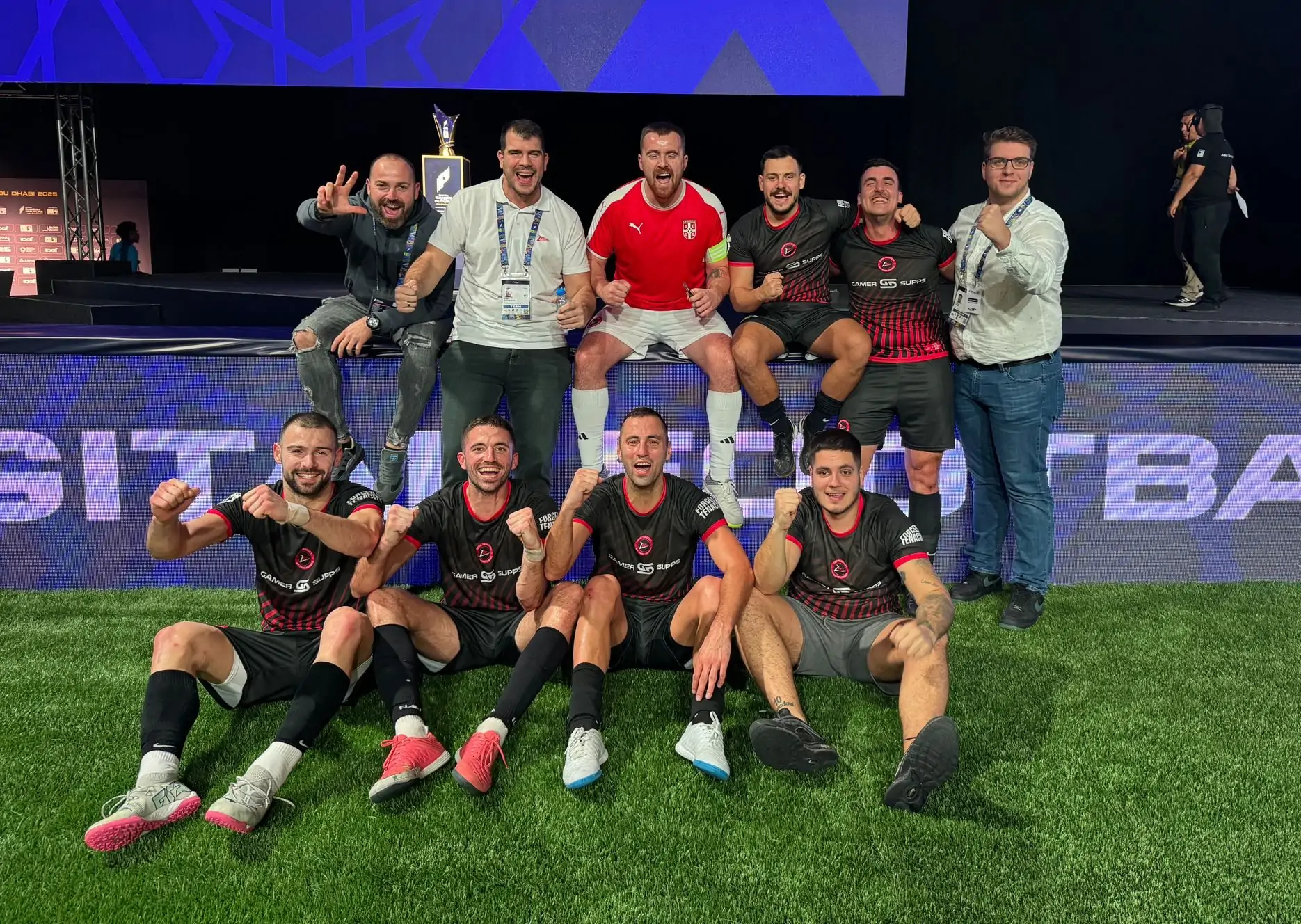 z10-sese-phygital-football6-e1766353841526